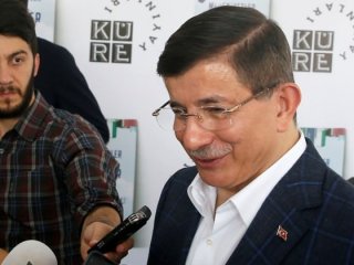 Davutoğlu: Şimdi o konulara girmeyelim