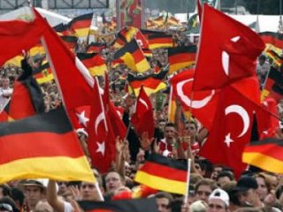 Gurbetçi Türkler parti kuruyor