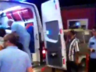 Havaalanında patlama ve çatışma!