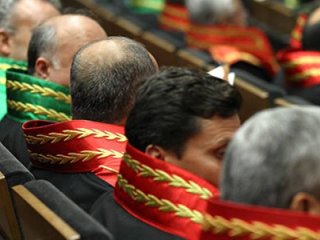 Yüksek yargı sil baştan!