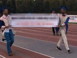 Mezuniyet töreninde PKK propagandası yaptılar