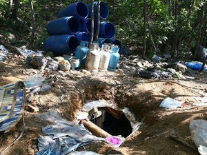 Teröristlere ait sığınaklar imha edildi!