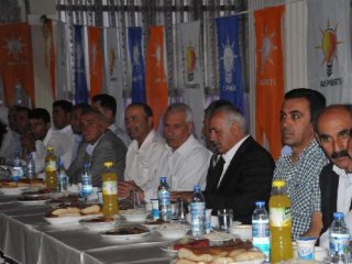 Yüksekova'da HDP'ye AK Parti şoku