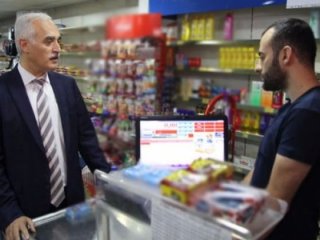 MÜSİAD veresiye defterlerini satın aldı