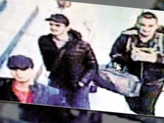 Bombacıyı arayan müteahhiti ankesörlü kart yakalattı