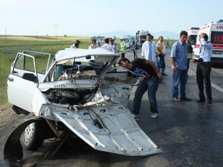 Tatilde otoyollar kan gölüne döndü