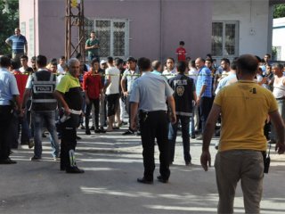 Reyhanlı'da bir evde patlama: 2 ölü