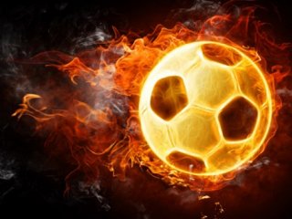 Euro 2016'nın ilk finalisti belli oldu
