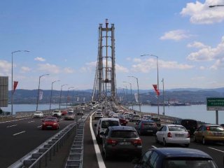 Osmangazi Köprüsü'nden 5 günde bakın kaç araç geçti