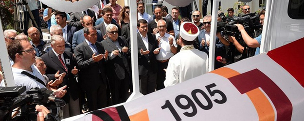 Turgay Şeren'e ilk veda Florya'da yapıldı