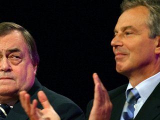 Prescott'tan Irak savaşı itirafı