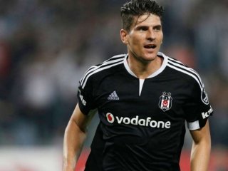 Beşiktaş'a Gomez'den güzel haber