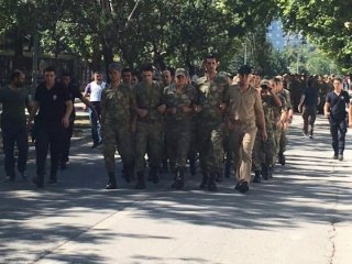 Genelkurmay'dan böyle çıkarıldılar!