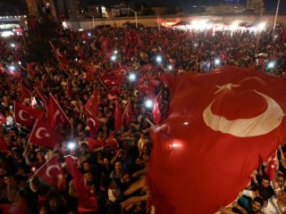 Emekli komutan uyardı