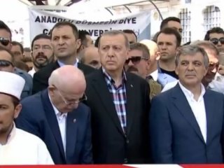 Demokrasi şehitlerine son görev!