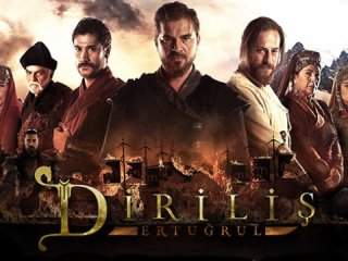 Diriliş Ertuğrul ekibinden "darbeye karşı diriliş" çağrısı