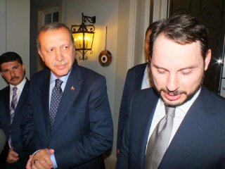 Cumhurbaşkanı Erdoğan baskın yapılan otelde neler yaşadı?