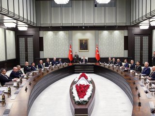 Tüm Türkiye'nin beklediği kritik toplantı başladı