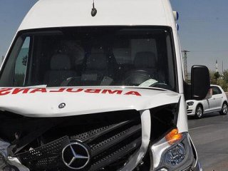 FETÖ'cüler ambulansları hedef aldı!