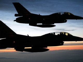 Eskişehir’de 3 askeri pilot yakalandı