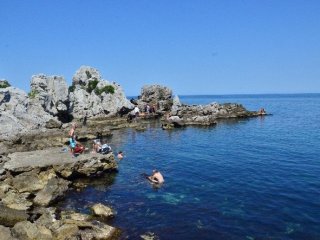 Deniz kenarında ceset bulundu