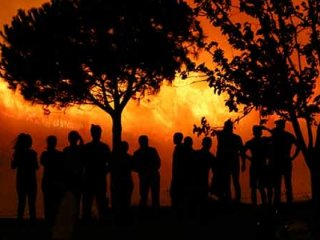 İzmir'de büyük yangın