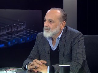 Hani paralelle mücadele son sürat sürüyordu