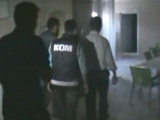 Kaçmak için 'tünel' yapmışlar