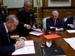 Astsubaylıktan gelen tuğgeneral Balıkçı gözaltına alındı