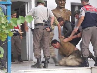 Firari darbeciler bu zamana kadar nasıl hayatta kaldı?