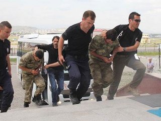 Avukatların büyük çoğunluğu darbecileri savunmak istemiyor