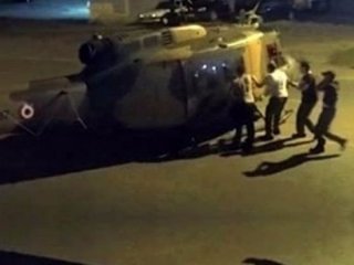 Kışlaları dolaşan beyaz elbiseli kişi kim?