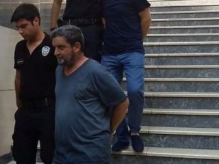 Kapatılan Zaman'dan 14 kişi adliyede