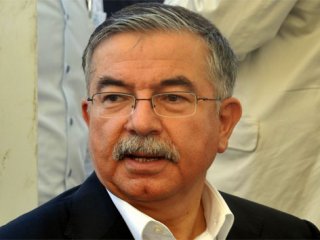 'Bunlar milletin sorularını çaldı'