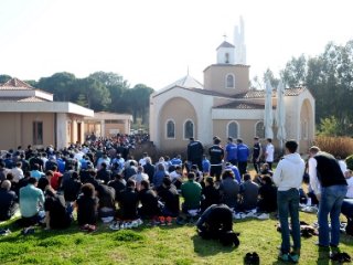 “Dinlerarası Diyalog” safsatası milletin zihninden silinsin!