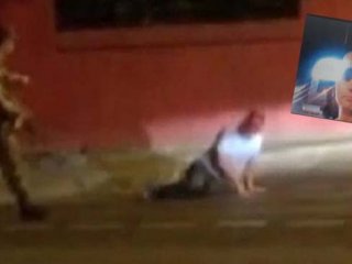 Kahpe yüzbaşı selfie çekmiş