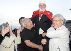 En büyük hayali 85 yaşında gerçek oldu 