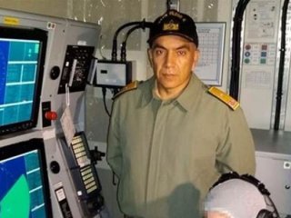 Firari tümamiral ABD'den sığınma talep etti