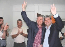 3 Türk Yunan parlamentosunda
