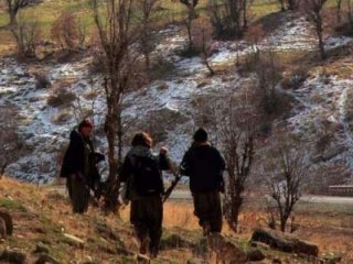 FETÖ'cü askerlerden şok talimat!