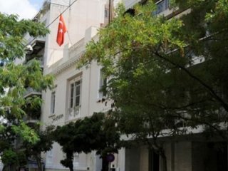 Türkiye kaçan ateşelerin iadesini istedi