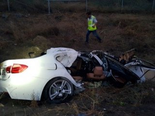 Hurdaya dönen araçtan mucize kurtuluş!