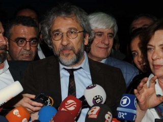 Can Dündar istifa etti