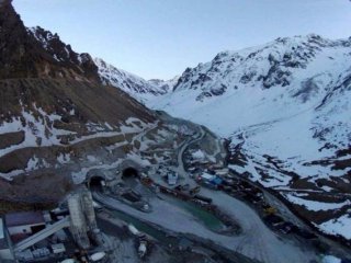 Ak parti hukumetinin yaptığı projeler