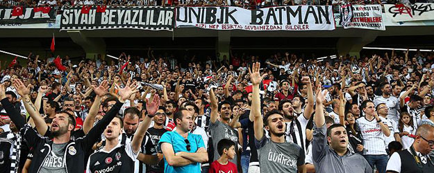Beşiktaş Eslem Öztürk'ü kiralık olarak gönderdi