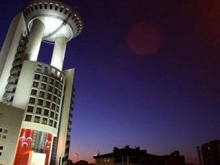 Karar merkezden geldi! MHP orayı feshetti