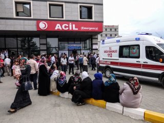 Gözaltına alındı! Sürekli o hareketi yapınca..