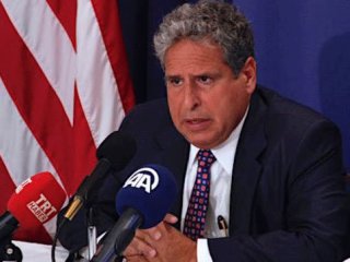 'Gülen'i de yönlendiren bir 'Abi' var'