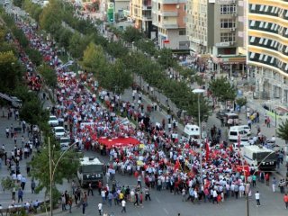 Batman'da teröre tepki!