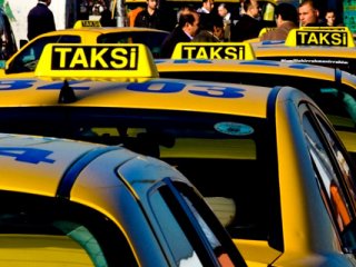 Taksi ücretlerine zam yapıldı